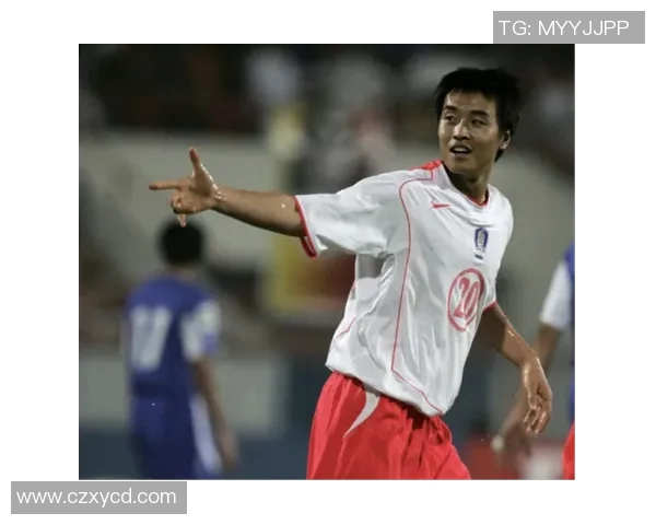 韩国足球明星李同国的辉煌历程与对中国足球的深远影响分析