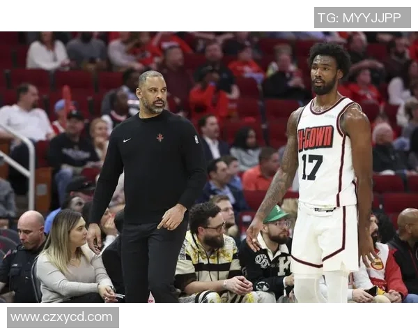 火箭队与步行者队激战回顾精彩瞬间与球员表现分析 火箭队与步行者队激战回顾精彩瞬间与球员表现分析