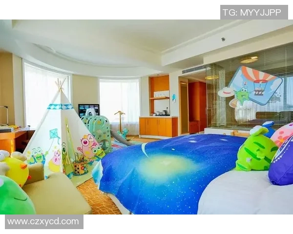 全家共享快乐时光全家必备足球助力亲子互动与健康生活